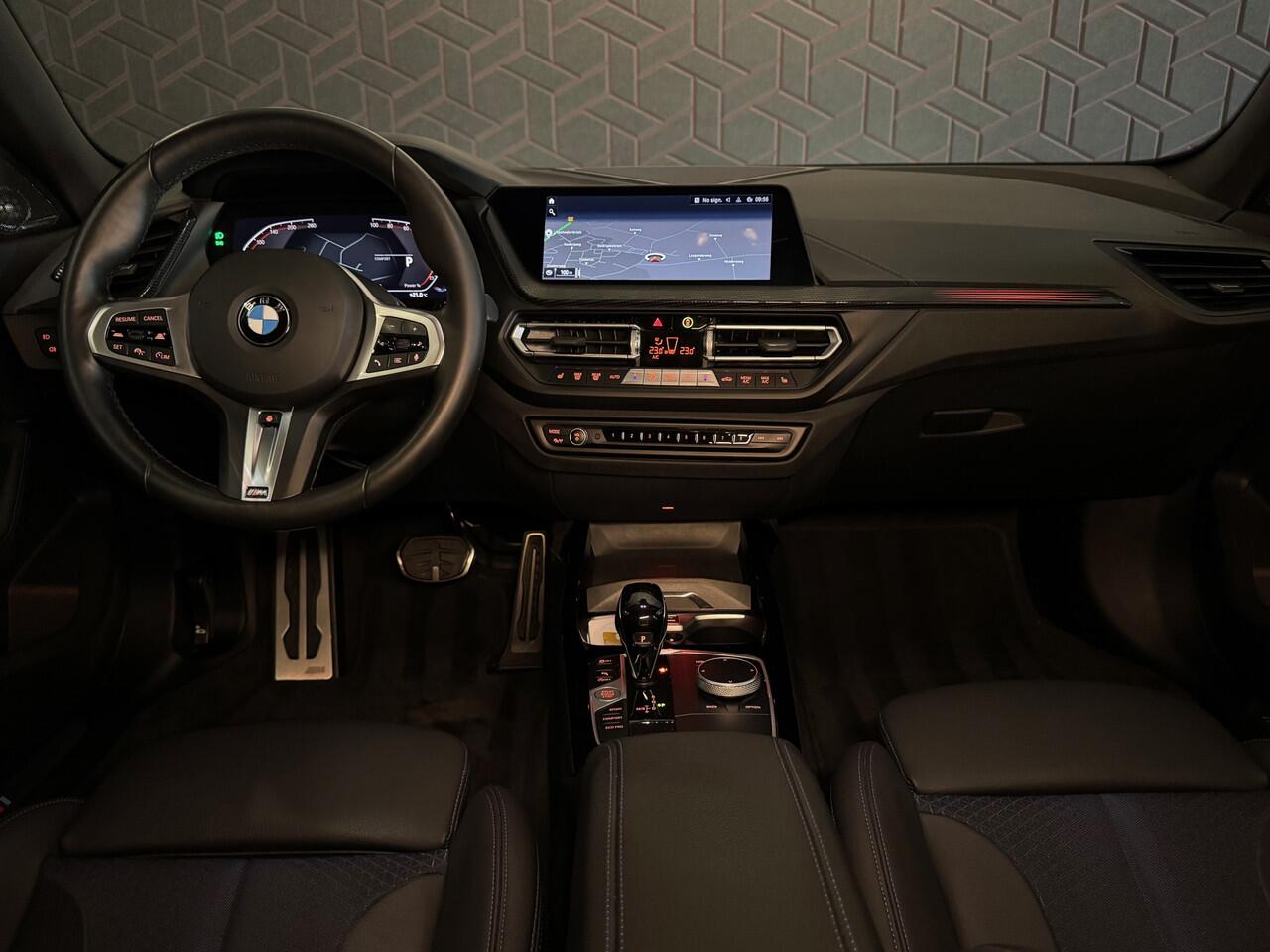 BMW 2-SERIE Gran Coupé 218i | M-sport | Head-up | Adapt Cruise