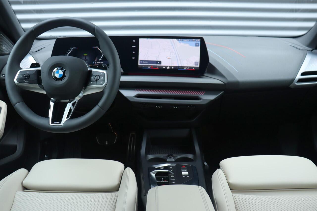 BMW 2-SERIE Gran Coupé 220 | M Sportpakket Pro | Panodak | Harman Kardon | Driving Assistant | Comfort Access | Achteruitrijcamera | Adaptieve LED | 18'' LMV | Ekris Selection