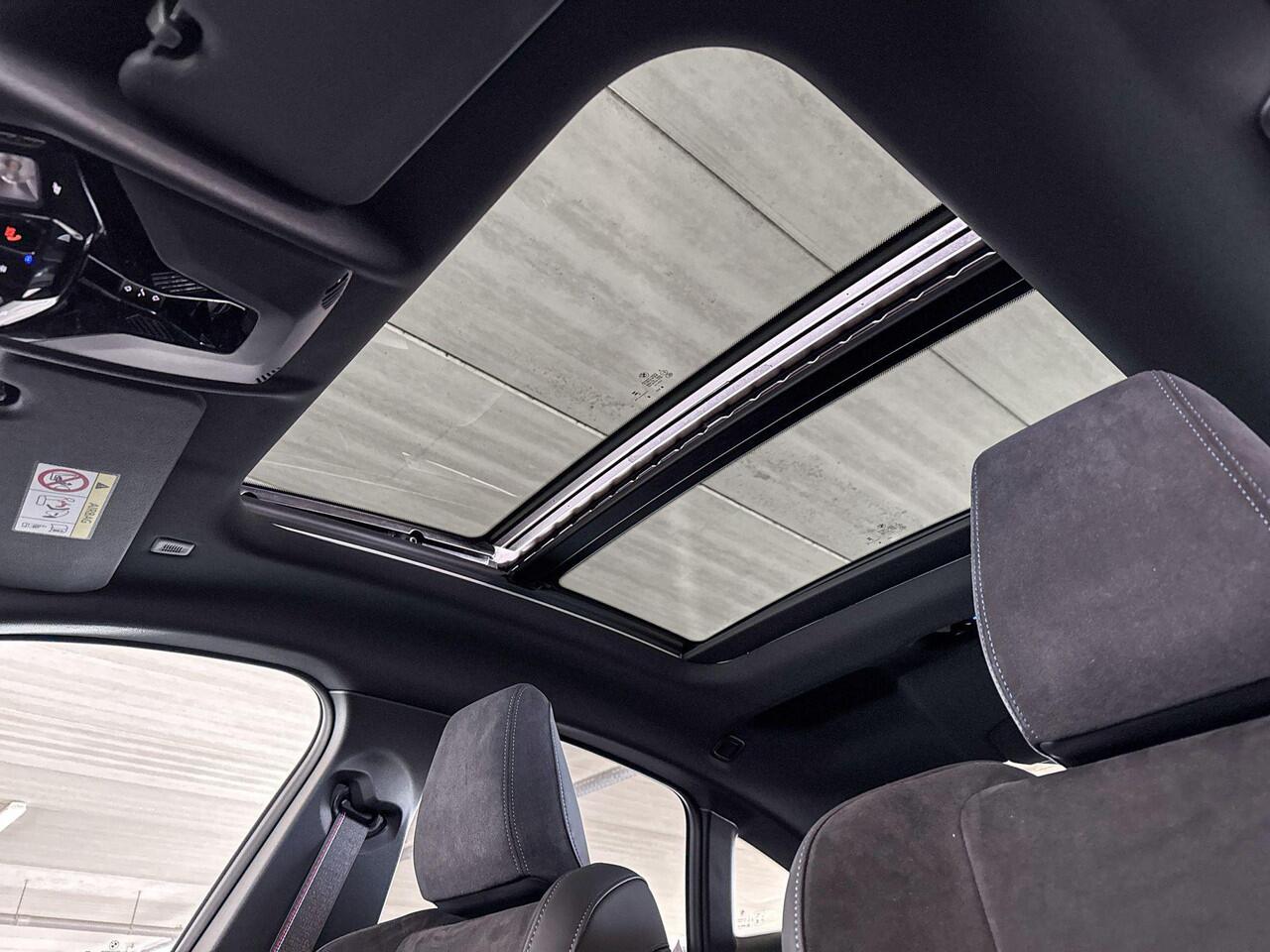 BMW 2-SERIE Gran Coupé 220 | Selections | M Sportpakket Pro | Glazen panoramadak