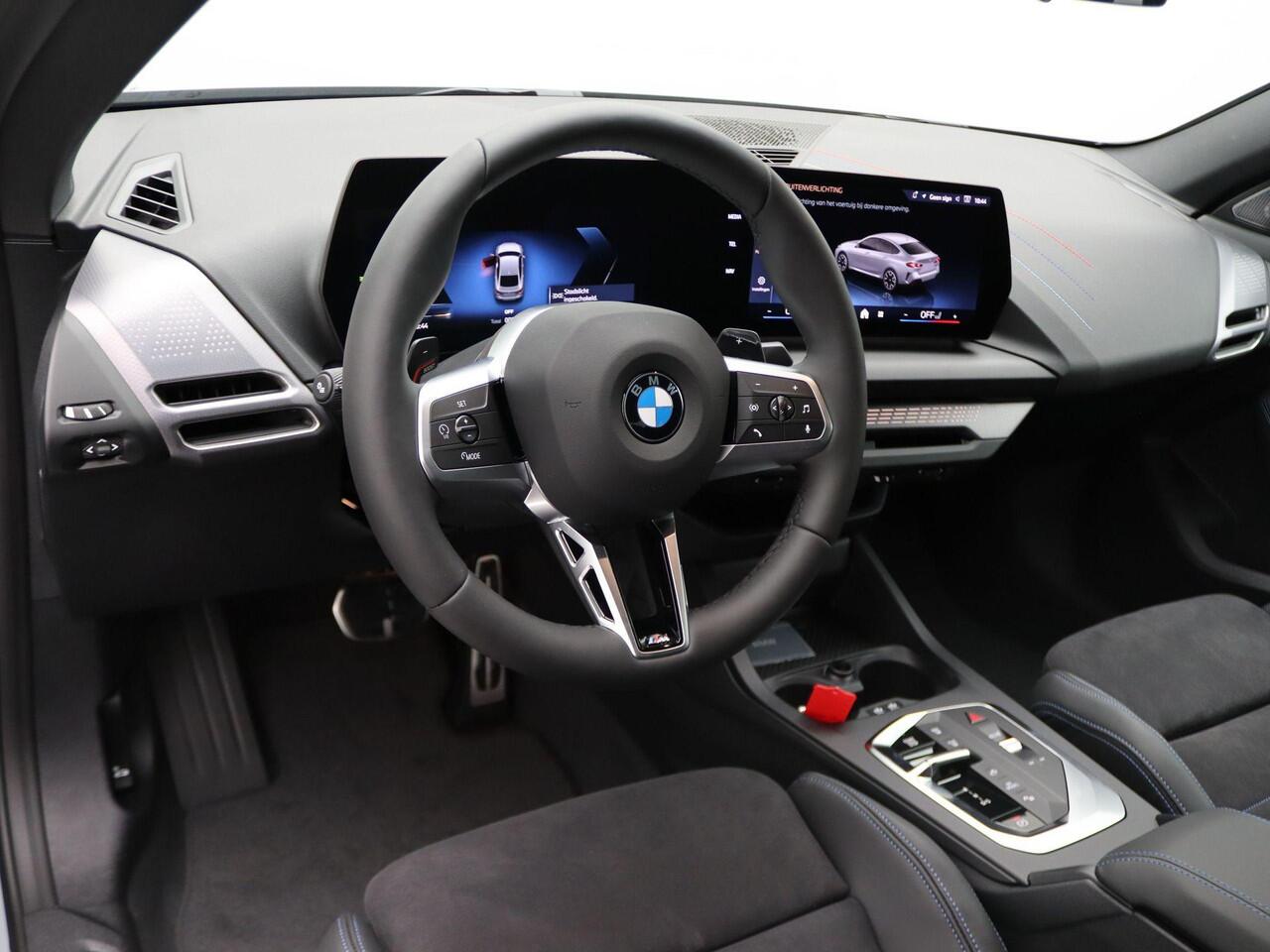 BMW 2-SERIE Gran Coupé 220 M Sportpakket Pro | Premium Pack | Stuurwielrand Verwarmd | Comfort Access | Driving Assistant | Harman Kardon | Ekris Selection