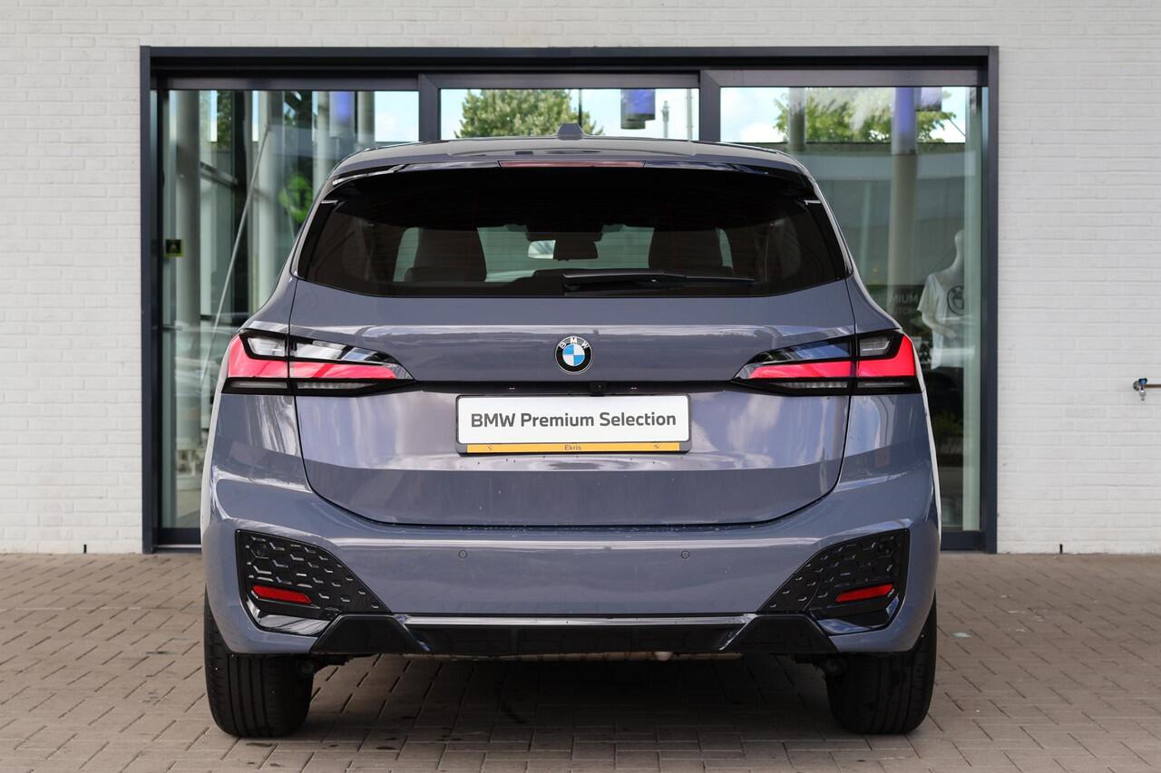 BMW 2-SERIE Active Tourer 218i M-Sportpakket | Premium Pack | Elektrische Trekhaak