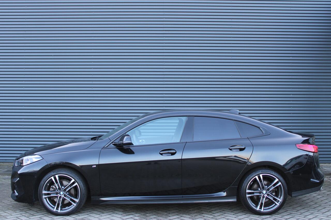 BMW 2-SERIE Gran Coupé 218i M-Sport Alcantara Camera Virtual-Cockpit
