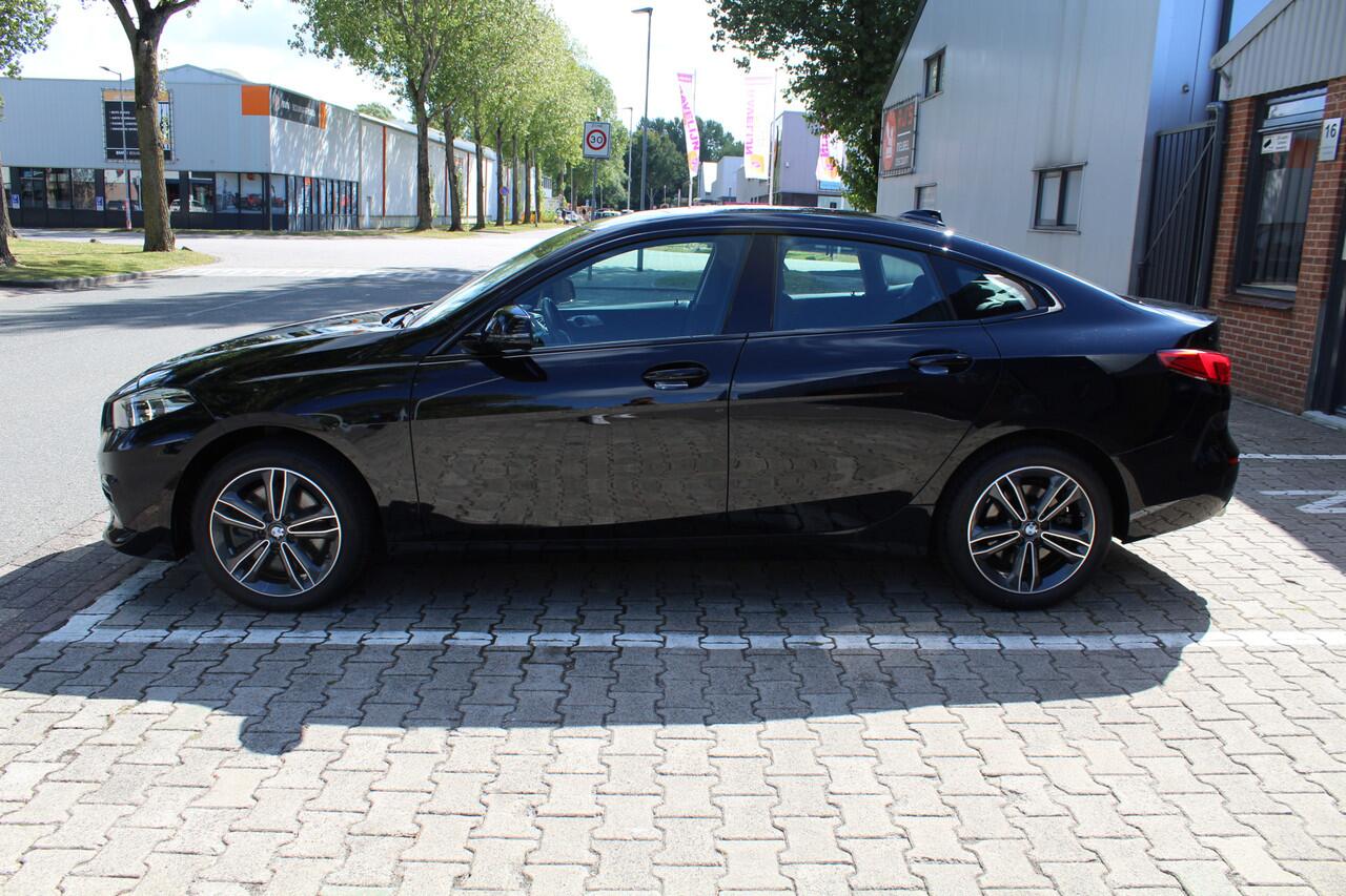 BMW 2-SERIE Gran Coupé 220I SPORT LINE GRAN COUPE AUTOMAAT