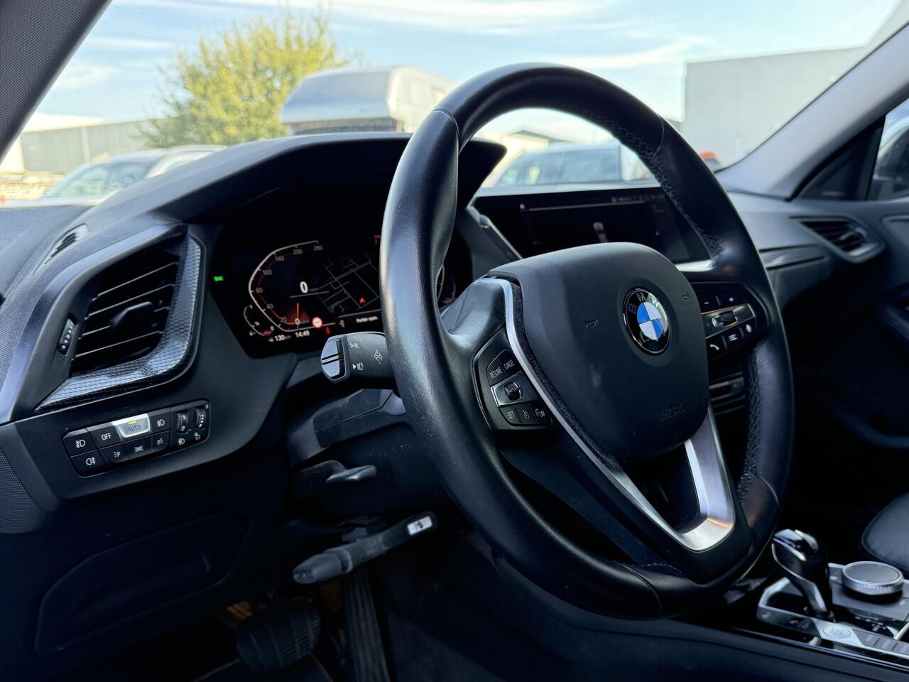 BMW 2-SERIE Gran Coupé BWJ 2020 218i 141 PK Executive AUTOMAAT LEDER | VIRTUAL COCKPIT | STOELVERW. | PDC | NAVI | CLIMA | CRUISE | BLUETOOTH | LMV 17 INCH | MULTIFUNCT. STUURWIEL