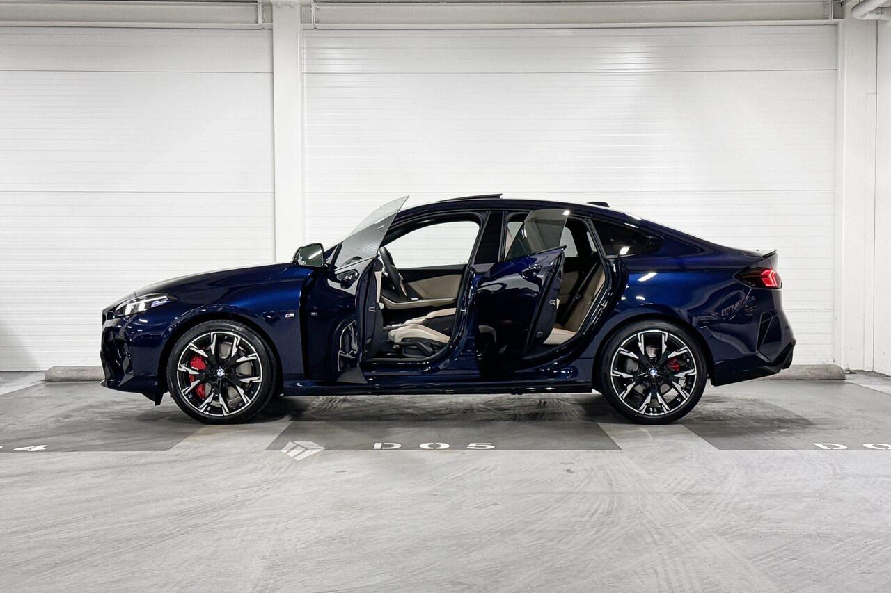 BMW 2-SERIE Gran Coupé 220 | M-Sport Pro | Premium Pack | Driving Assistant Plus | Harman/Kardon | Panoramadak | Comfort Access | Selections