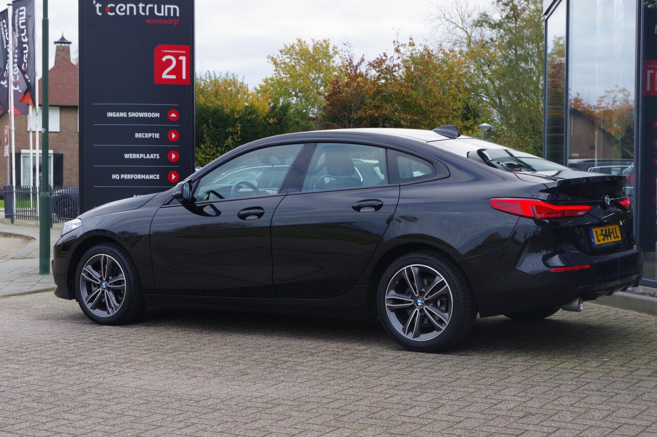 BMW 2-SERIE Gran Coupé 218i Automaat Sport Line Business Edition, LED, Sportstoelen, Cruise Control, Carplay, Camera