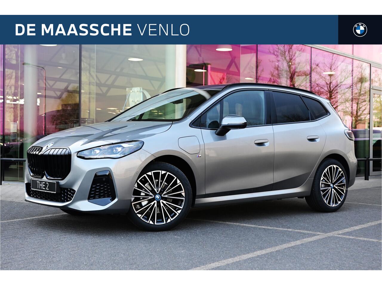 BMW 2-SERIE Active Tourer 225e xDrive High Executive M Sport Automaat / Trekhaak / Sportstoelen / Adaptieve LED / M Adaptief onderstel / Comfort Access / Parking Assistant Plus / Head-Up