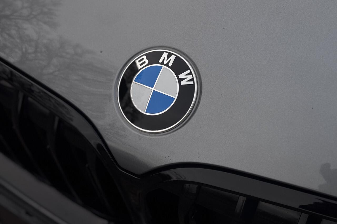 BMW 2-SERIE Gran Coupé 218i M-Sport | Panodak | Stoel + Stuurverwarming | Privacy Glas | 19'Inch | Adaptief LED