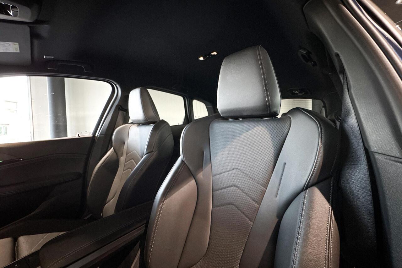 BMW 2-SERIE Active Tourer 225e xDrive | Stoelverwaming | Achteruitrijcamera |