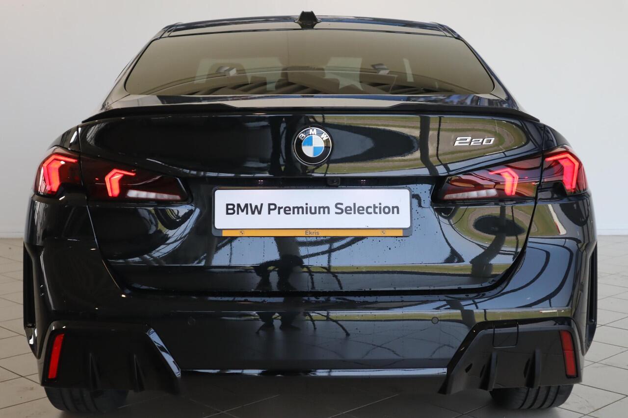 BMW 2-SERIE Gran Coupé 220 M Sportpakket Pro | Premium Pack | Driving Assistant Plus | Ekris Selection
