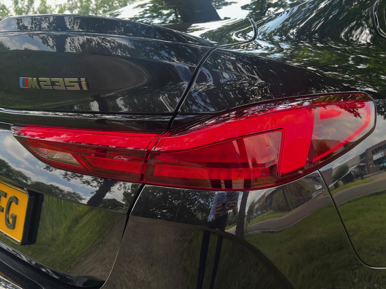 BMW 2-SERIE Gran Coupé M235i xDrive High Executive | HUD | Harman/Kardon | Alcantara | Info Bas: 0492-588982 Info Bas: 0492-588982