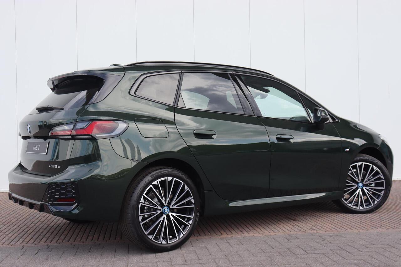 BMW 2-SERIE Active Tourer 225e xDrive | M Sportpakket | Comfort Pack | Travel Pack