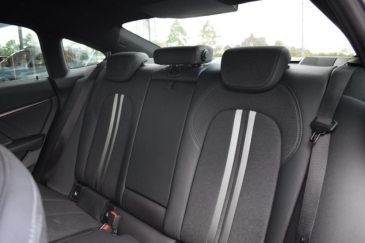 BMW 2-SERIE Gran Coupé 218i High Executive | Apple CarPlay | Half Leer | M-Stuur | Virtual