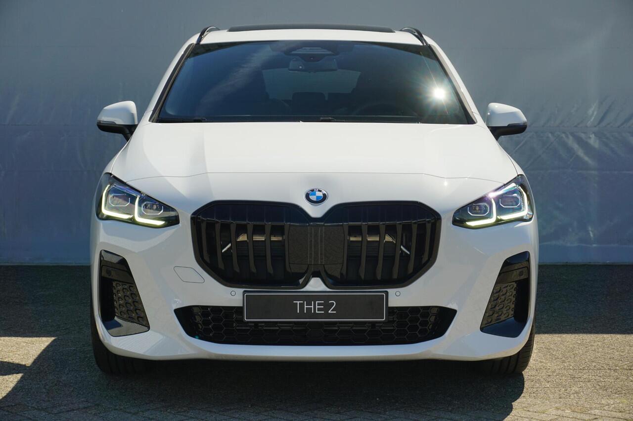 BMW 2-SERIE Active Tourer 220i M Sport Package | Equipment Package | Comfort Pack | Travel Pack | Showroom Selection