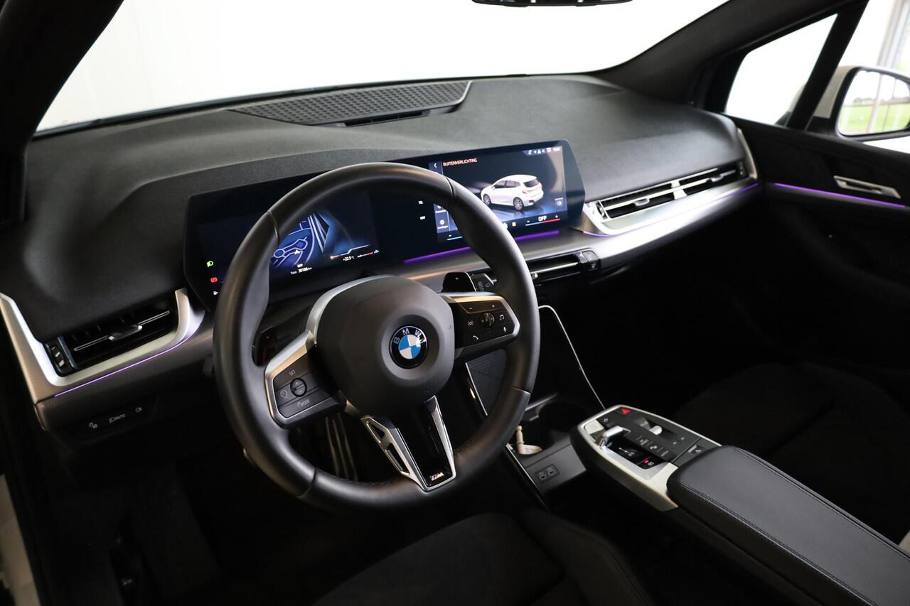 BMW 2-SERIE Active Tourer 220i | M Sportpakket