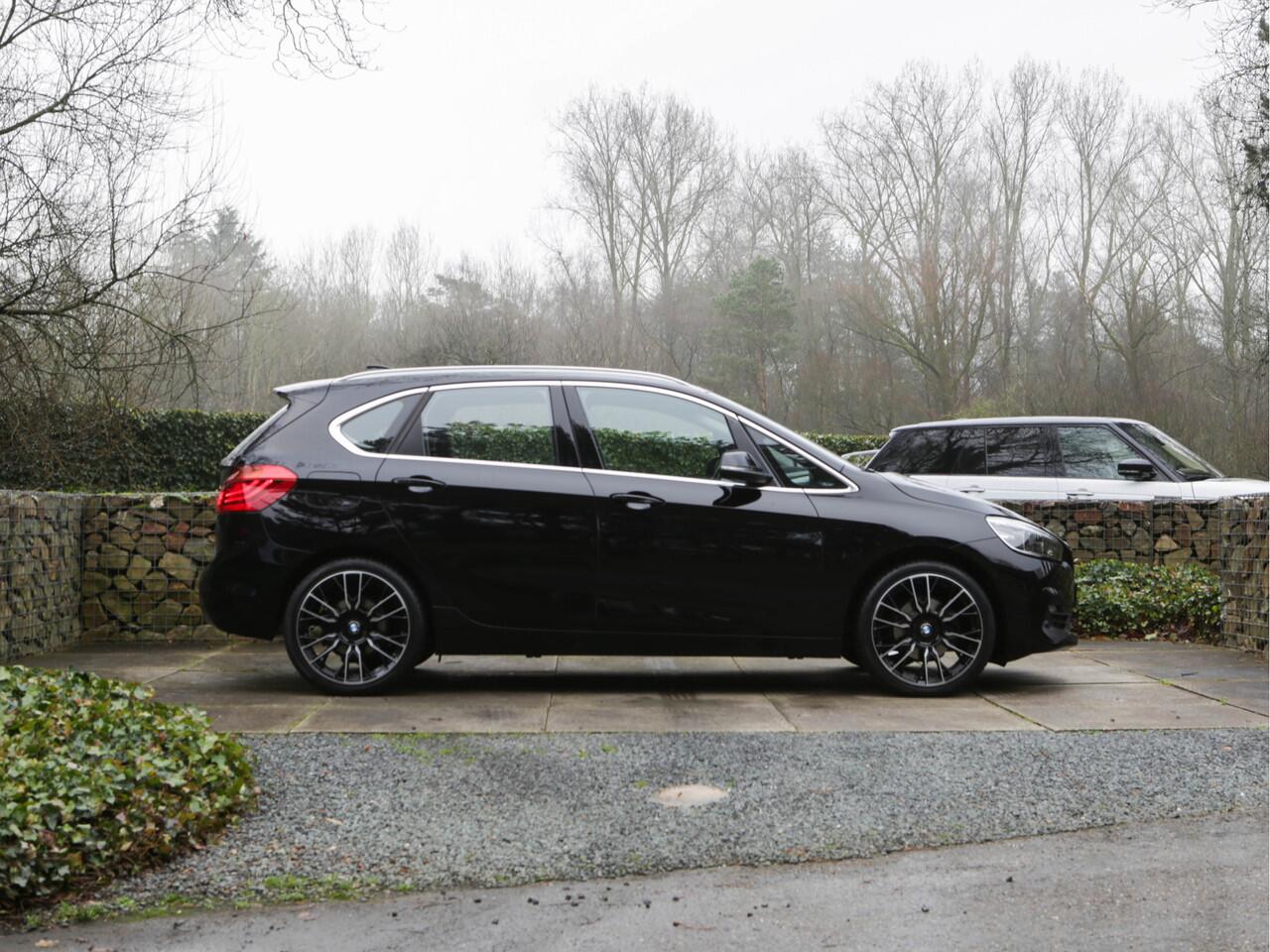 BMW 2-SERIE Active Tourer 218i Business Edition