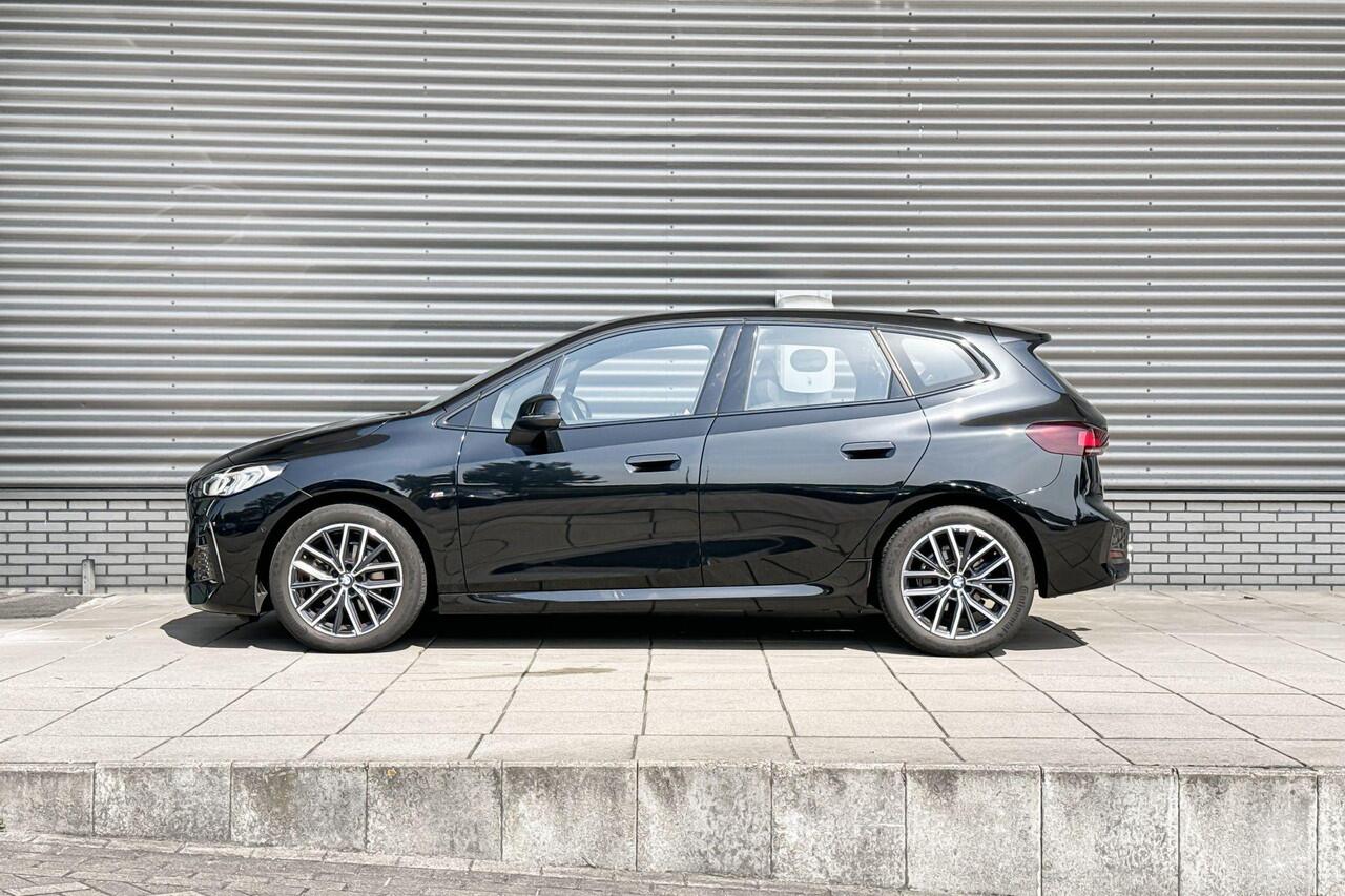 BMW 2-SERIE Active Tourer 218i M Sportpakket / Trekhaak