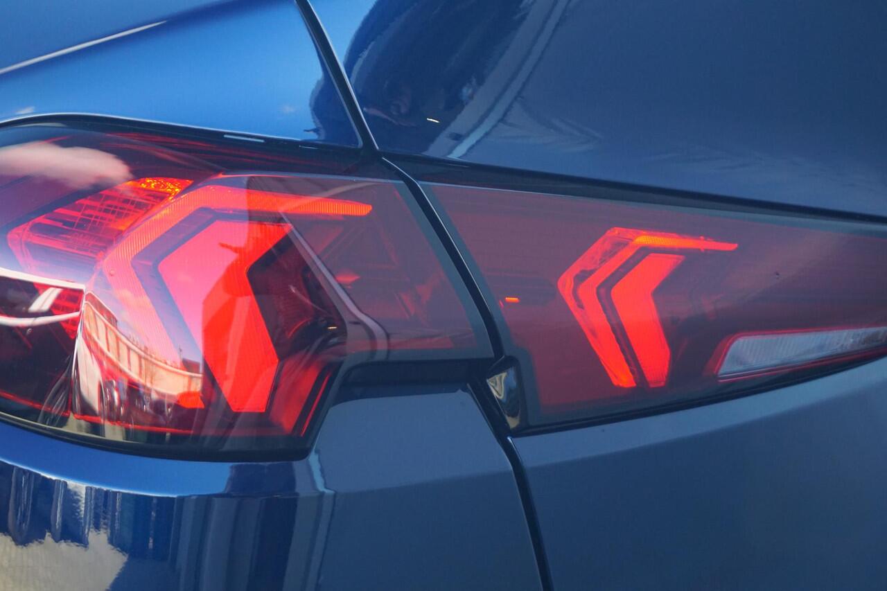 BMW 2-SERIE Gran Coupé 220 M Sportpakket Pro 19'' / Panoramadak / Driving Assistant Professional / Stuurwiel verwarmd | Ekris Selection