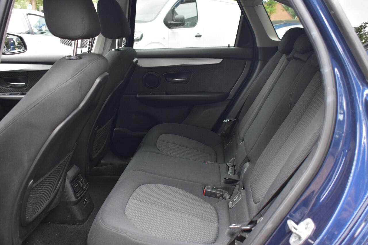 BMW 2-SERIE Active Tourer 225xe iPerformance Executive Navigatie | Stoelverwarming | Camera | 100% Onderhouden | 12 mnd BOVAG garantie Whatsapp 06-53188999