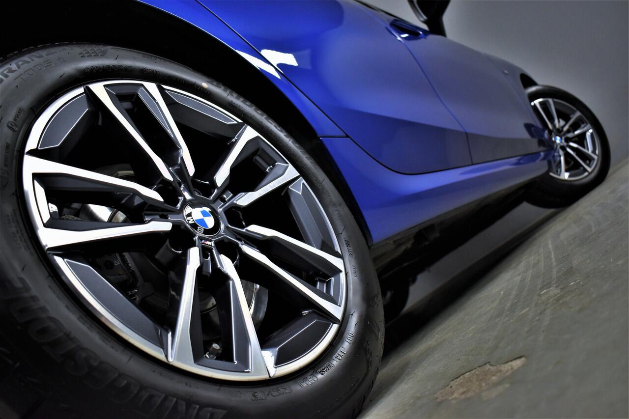 BMW 2-SERIE Active Tourer 218i 136pk Automaat M-Sport 1e Eig. Dealer OH CarPlay/Camera/Keyless/Virtual/Navi/Led/H.leer/Lmv''