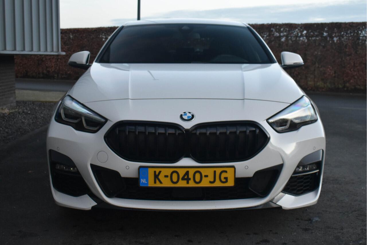 BMW 2-SERIE Gran Coupé 218i M-Sport | Schaalstoel | Carplay | Virtual | NL Auto | Stoelverwarming