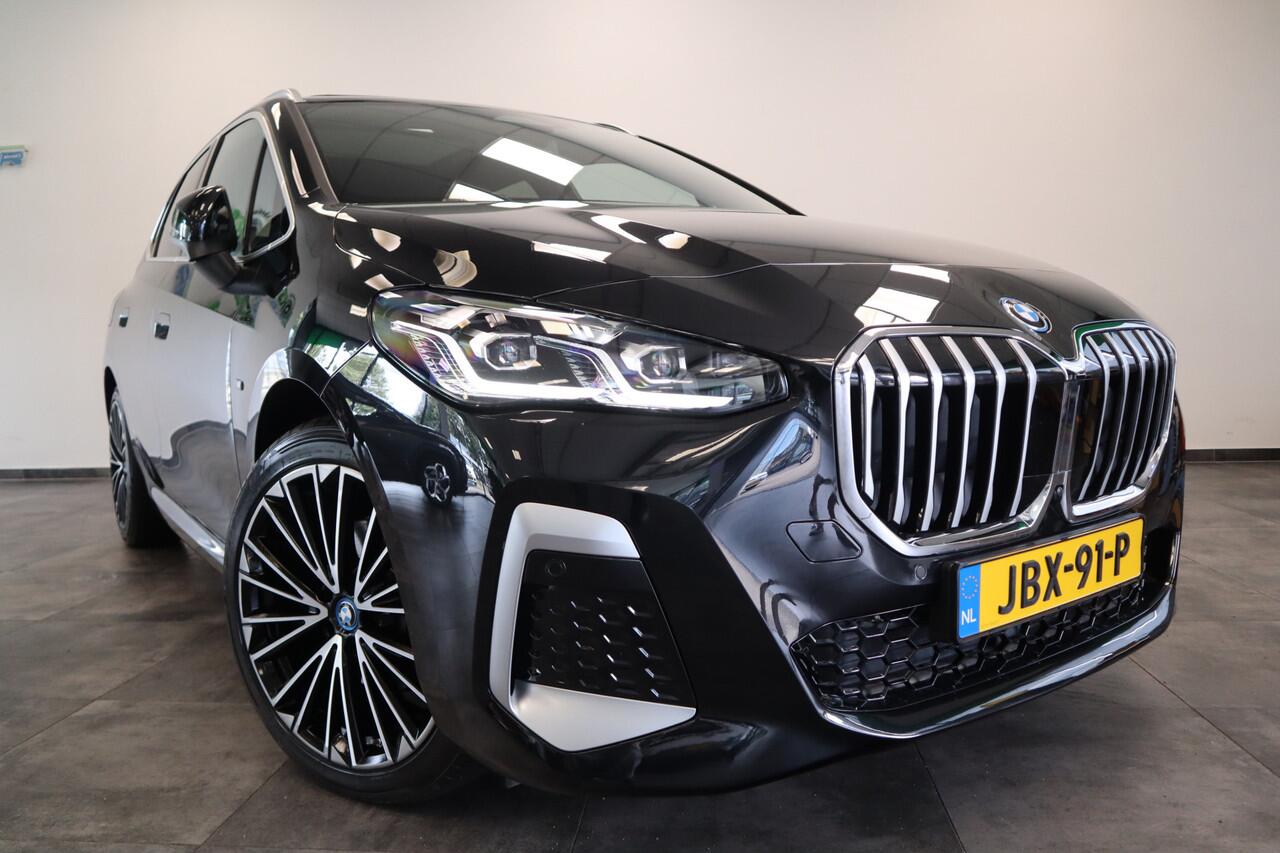 BMW 2-SERIE Active Tourer M-Sport 225e xDrive HUD Keyless Go/Start 360 camera LED 24 maanden garantie mogelijk (*vraag naar de voorwaarden)