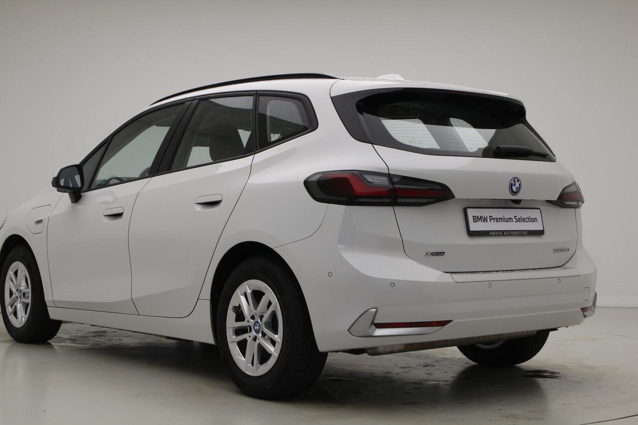BMW 2-SERIE Active Tourer 225e xDrive | Driving Assistant Professional | Stoelverwarming |
