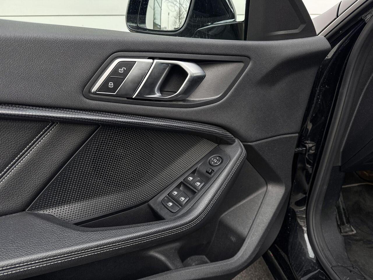 BMW 2-SERIE Gran Coupé 218i High Executive