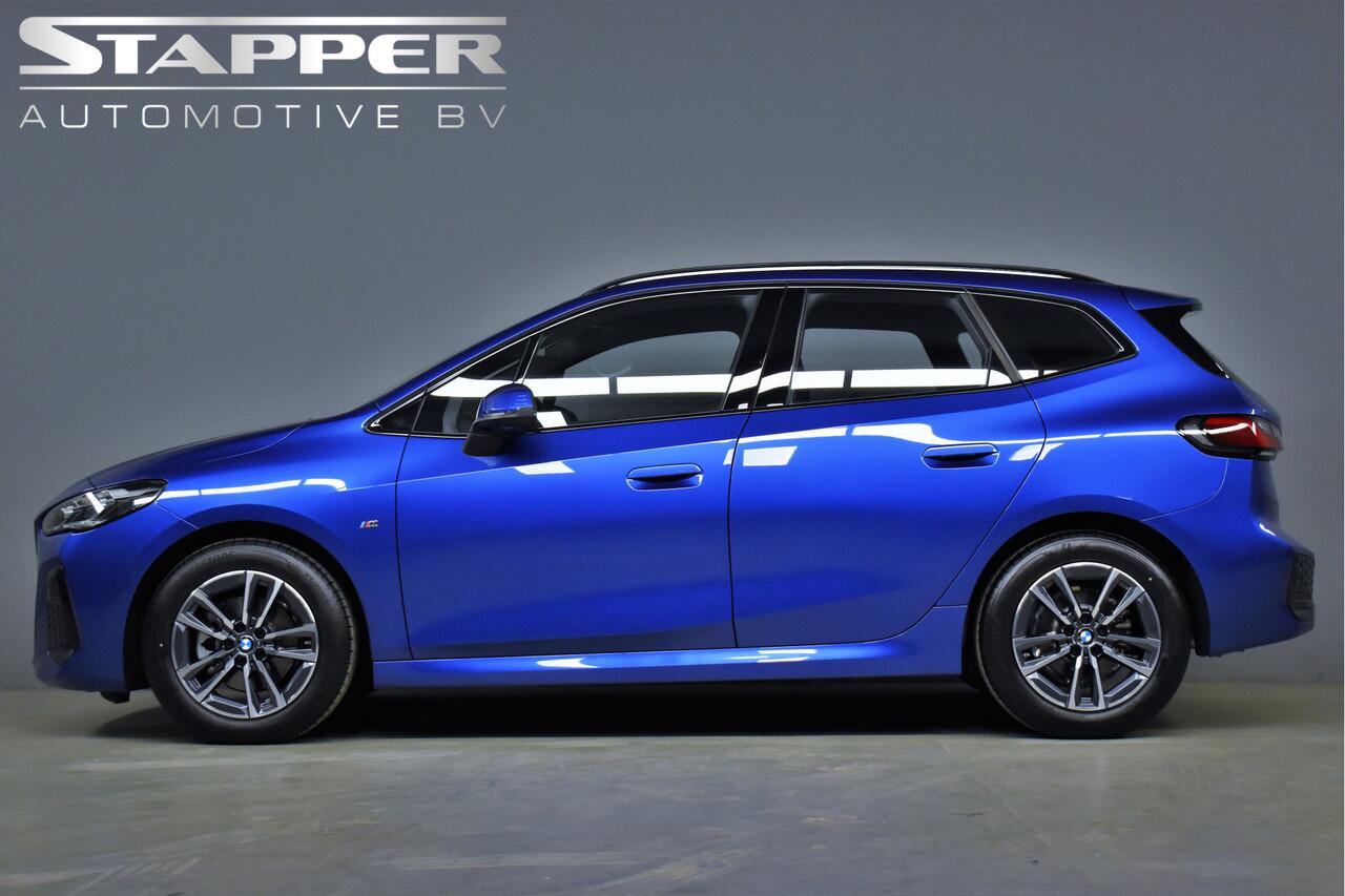 BMW 2-SERIE Active Tourer 218i 136pk Automaat M-Sport 1e Eig. Dealer OH CarPlay/Camera/Keyless/Virtual/Navi/Led/H.leer/Lmv''