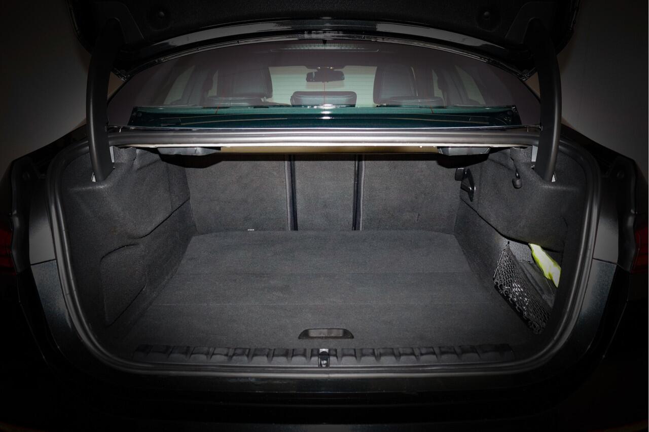 BMW 2-SERIE Gran Coupé 218iA SPORT-LINE DIGIDASH | FULL LED | HARMAN KARDON | LEDER | STOELVERW | CARPLAY | NAVI | LMV 17''