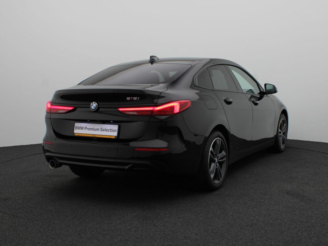 BMW 2-SERIE Sserie Gran Coupé 218i Sport Line | DAB | BMW Live Cockpit Professional | 17"