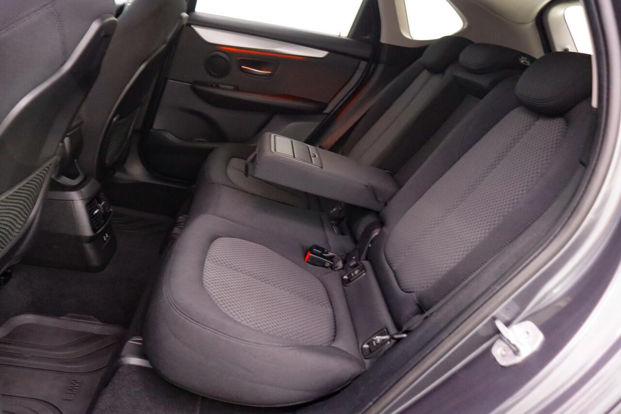 BMW 2-SERIE Active Tourer 218iA Executive Advantage FULL LED | CAMERA | STOELVERW | NAVI | CLIMA | CRUISE | PDC V+A | LMV