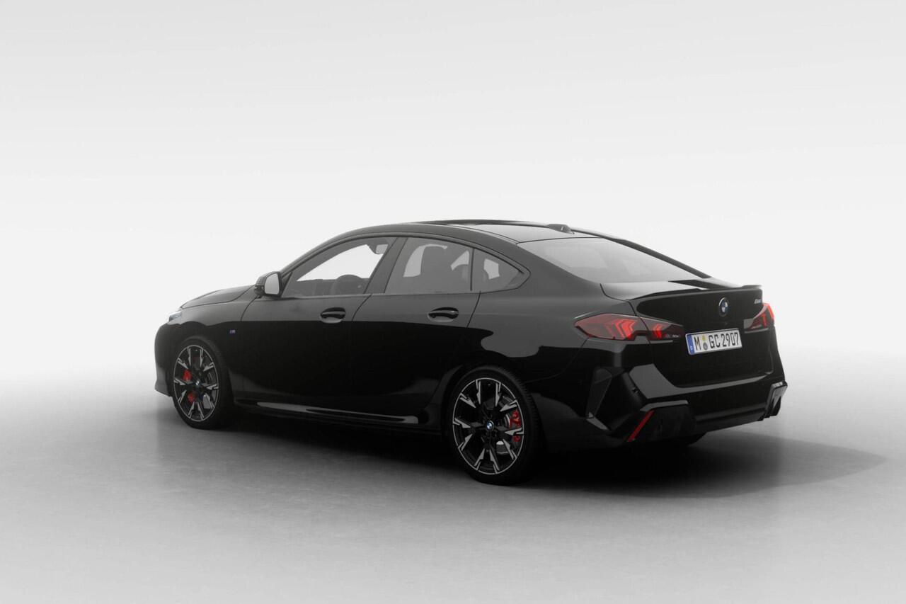 BMW 2-SERIE Gran Coupé 220 | M Sport Pro | Premium Pack | Harman Kardon | Getint Glas | Glazen Panoramadak