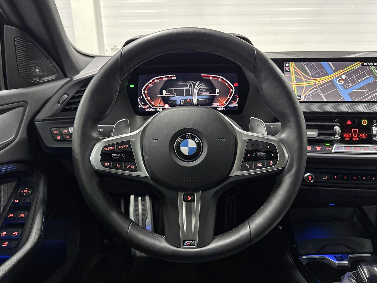 BMW 2-SERIE Gran Coupé 220i l M-Sport | Panoramadak | Harman Kardon | Selections