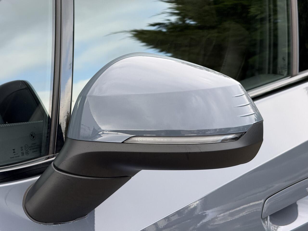 BMW 2-SERIE Active Tourer 225e xDrive | M-Sport | 18'' | Panorama | Camera | Sportstoel. | Stoelverw.