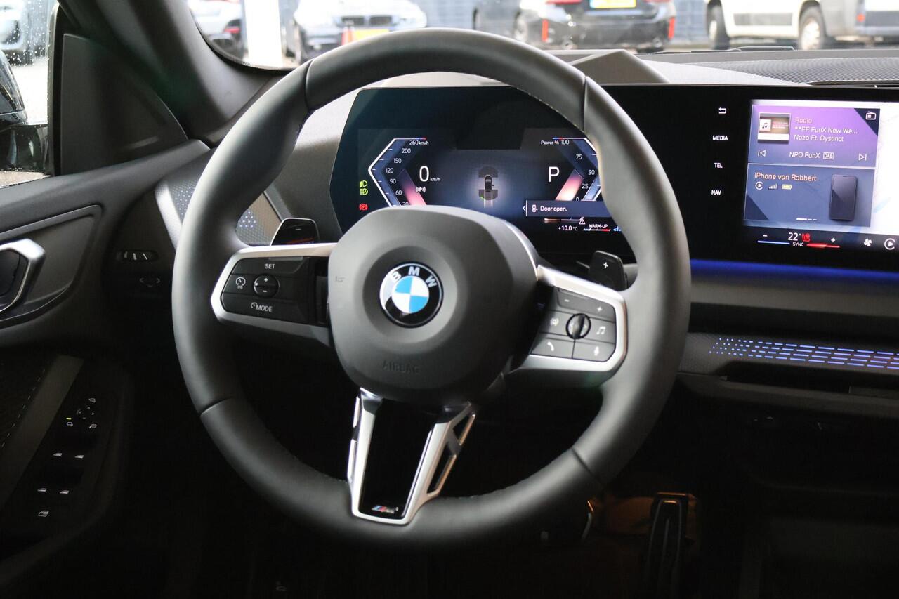 BMW 2-SERIE 220 Gran Coupé | M Sportpakket Pro | Innovation Pack | Panorama Dak