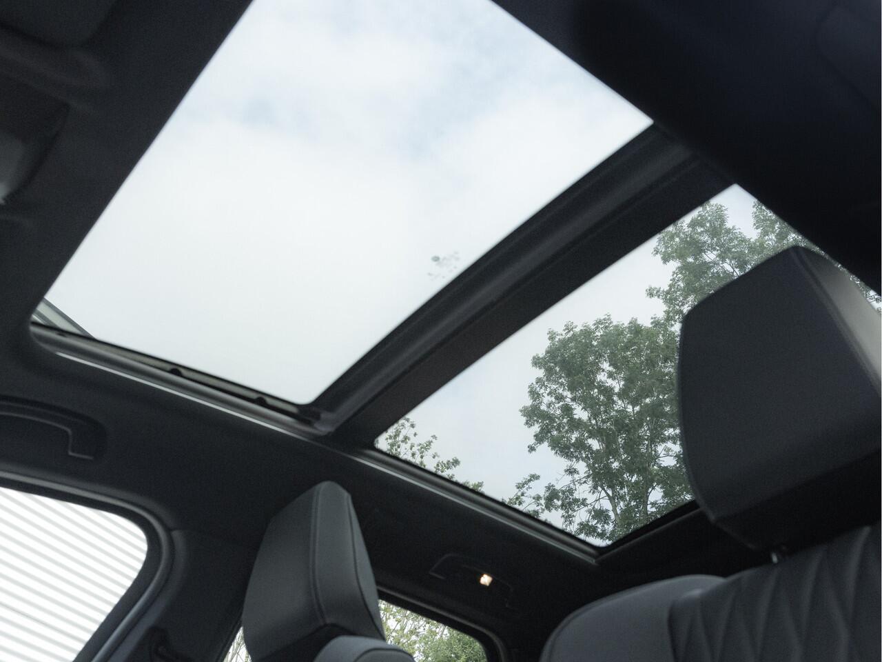 BMW 2-SERIE Active Tourer 225e xDrive - M-Sport - Pano - 360 Camera - Head-up