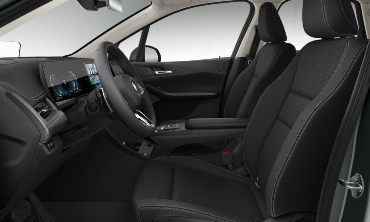 BMW 2-SERIE Active Tourer 225e xDrive | Head-Up | Comfort Acces| Voorbereiding Driving Assistant Plus | Stoelverwarming | Parking assistant plus