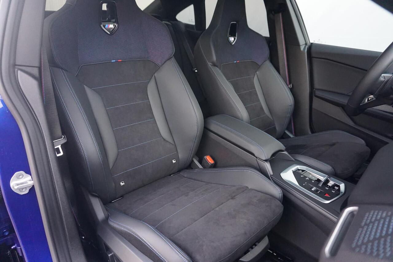 BMW 2-SERIE Gran Coupé 220 M Sportpakket Pro 19'' / Elektrisch Verstelbare Stoelen / Harman Kardon / Driving Assistant Plus