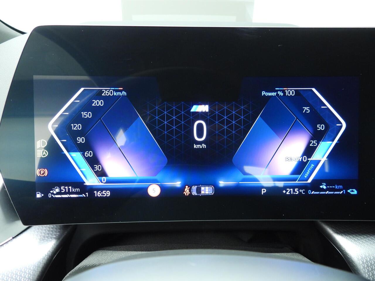 BMW 2-SERIE Active Tourer 225e xDrive | M-Sportpakket | LED | HUD | Sportstoelen | Keyles go | Active cruise | DAB | Alu 17 inch