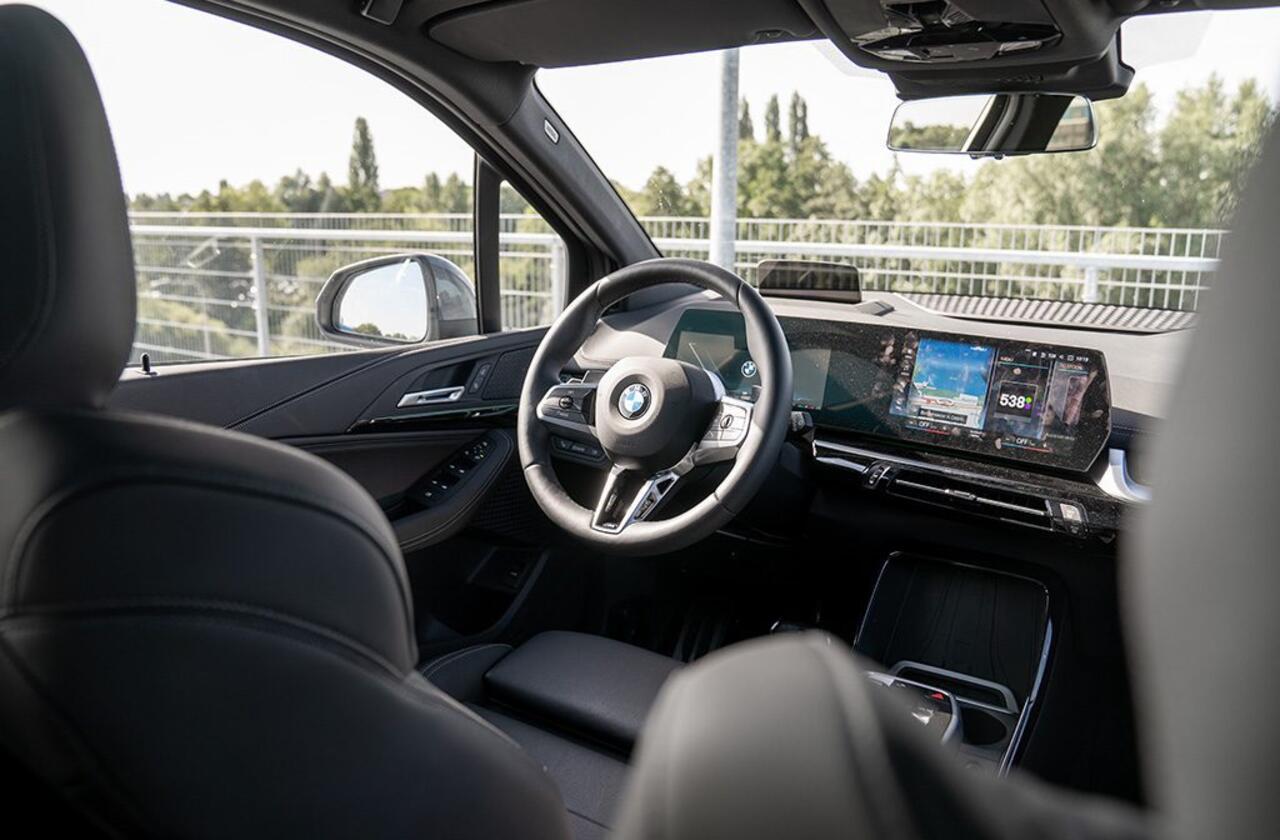 BMW 2-SERIE Active Tourer 218i Nieuw Model | NU 10X OP VOORRAAD (Bouwjaar: 2023-2024 | Prijs: ¤30.000 - ¤40.000)