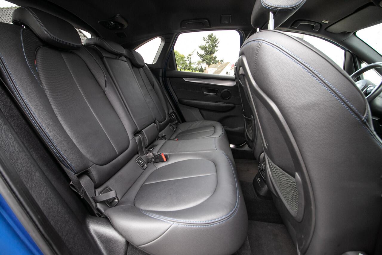 BMW 2-SERIE Active Tourer 225xe iPerformance High Executive M sport | Led | Leder | Navigatie | Elec. achterklep | Cruise | PDC