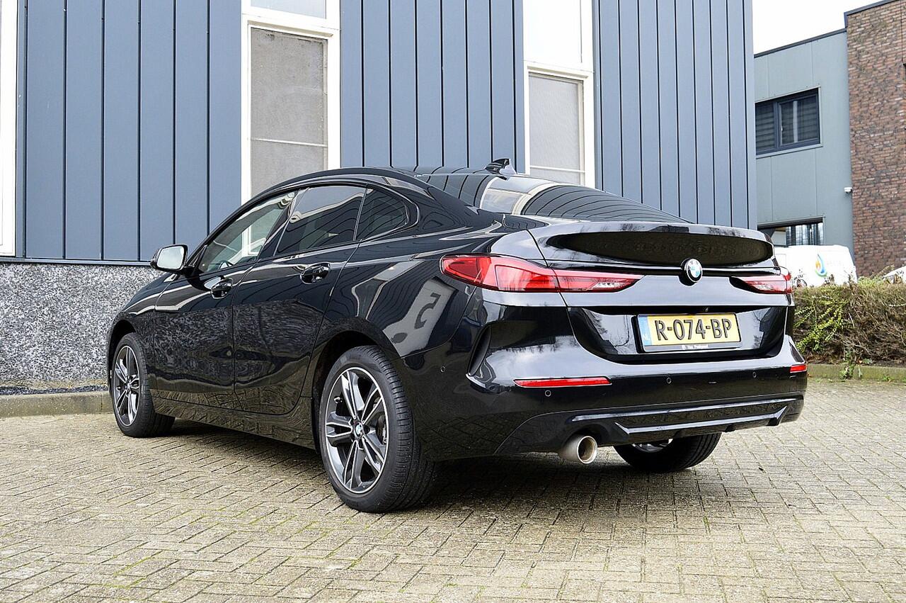 BMW 2-SERIE Gran Coupé 218i Sport-Line Rijklaarprijs-Garantie Camera Led Apple carplay Airco Leder Sportinterieur
