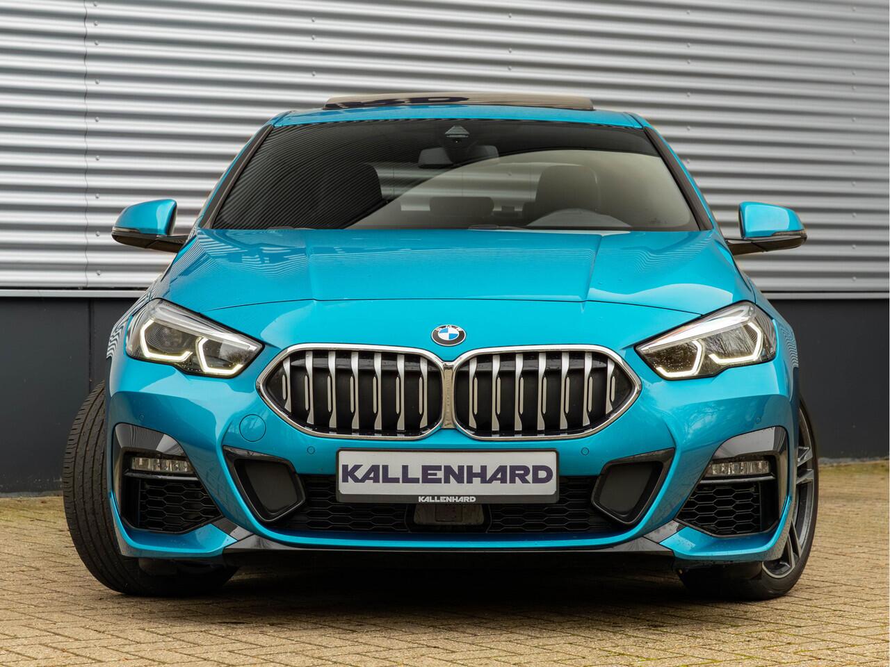 BMW 2-SERIE Gran Coupé 220i M-Sport - Pano - Verwarmd Stuurwiel - ACC - Camera