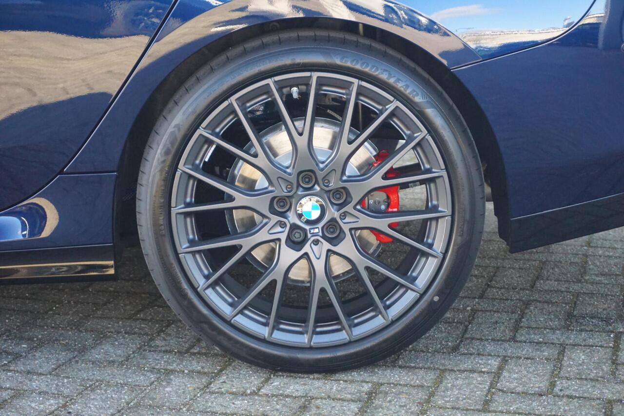 BMW 2-SERIE Gran Coupé 220 M Sportpakket Pro 19'' / Panoramadak / Driving Assistant Professional / Stuurwiel verwarmd | Ekris Selection