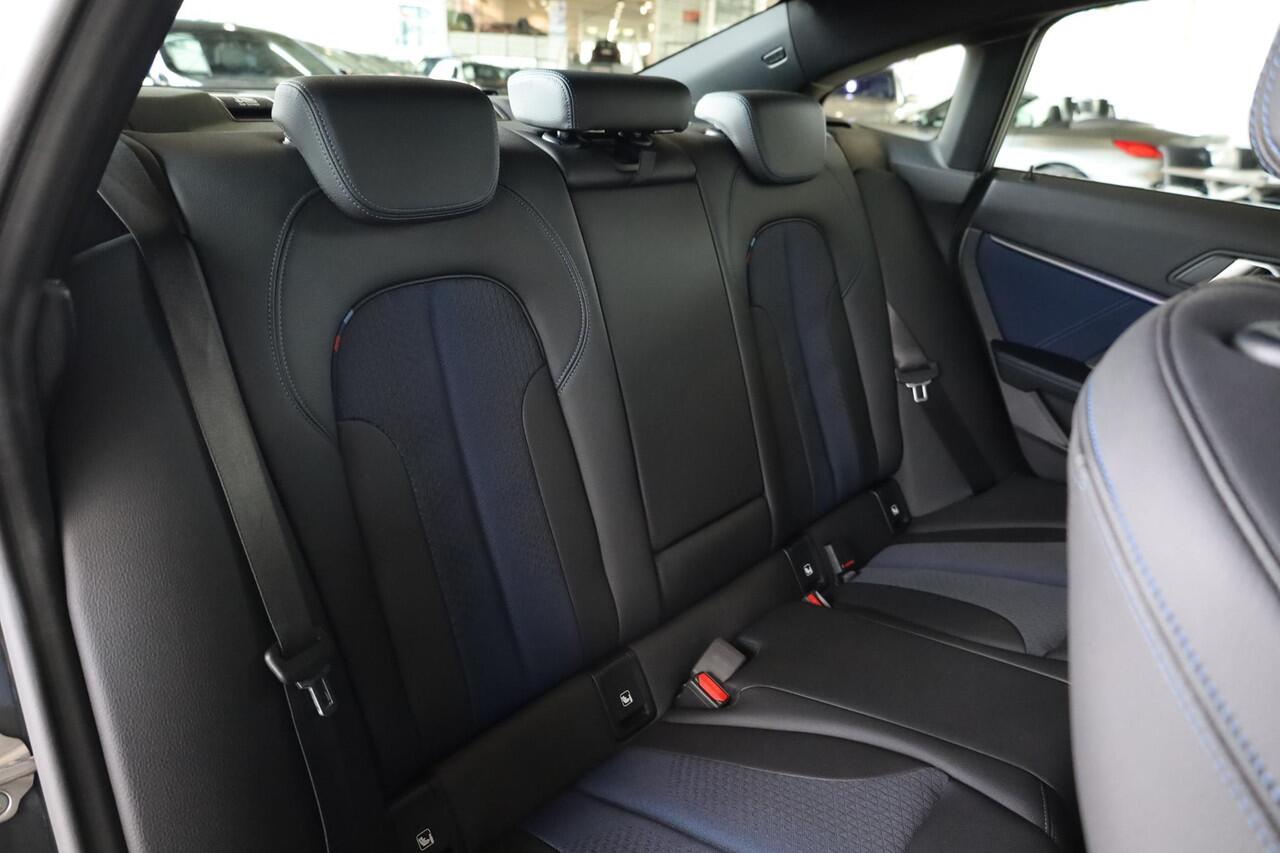 BMW 2-SERIE Gran Coupé 218i Executive | Model M Sport | 19 inch