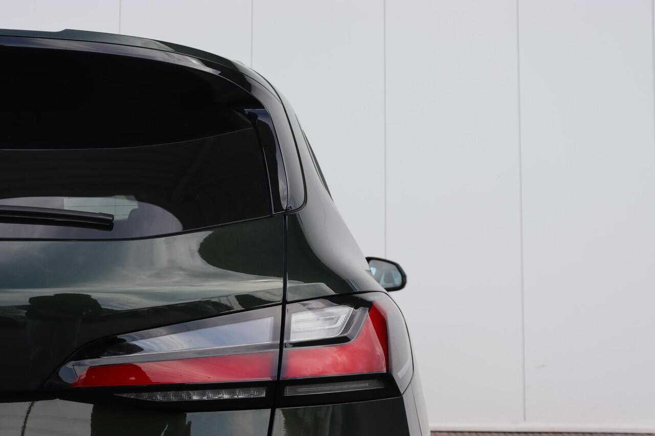 BMW 2-SERIE Active Tourer 225e xDrive | M Sportpakket | Comfort Pack | Travel Pack