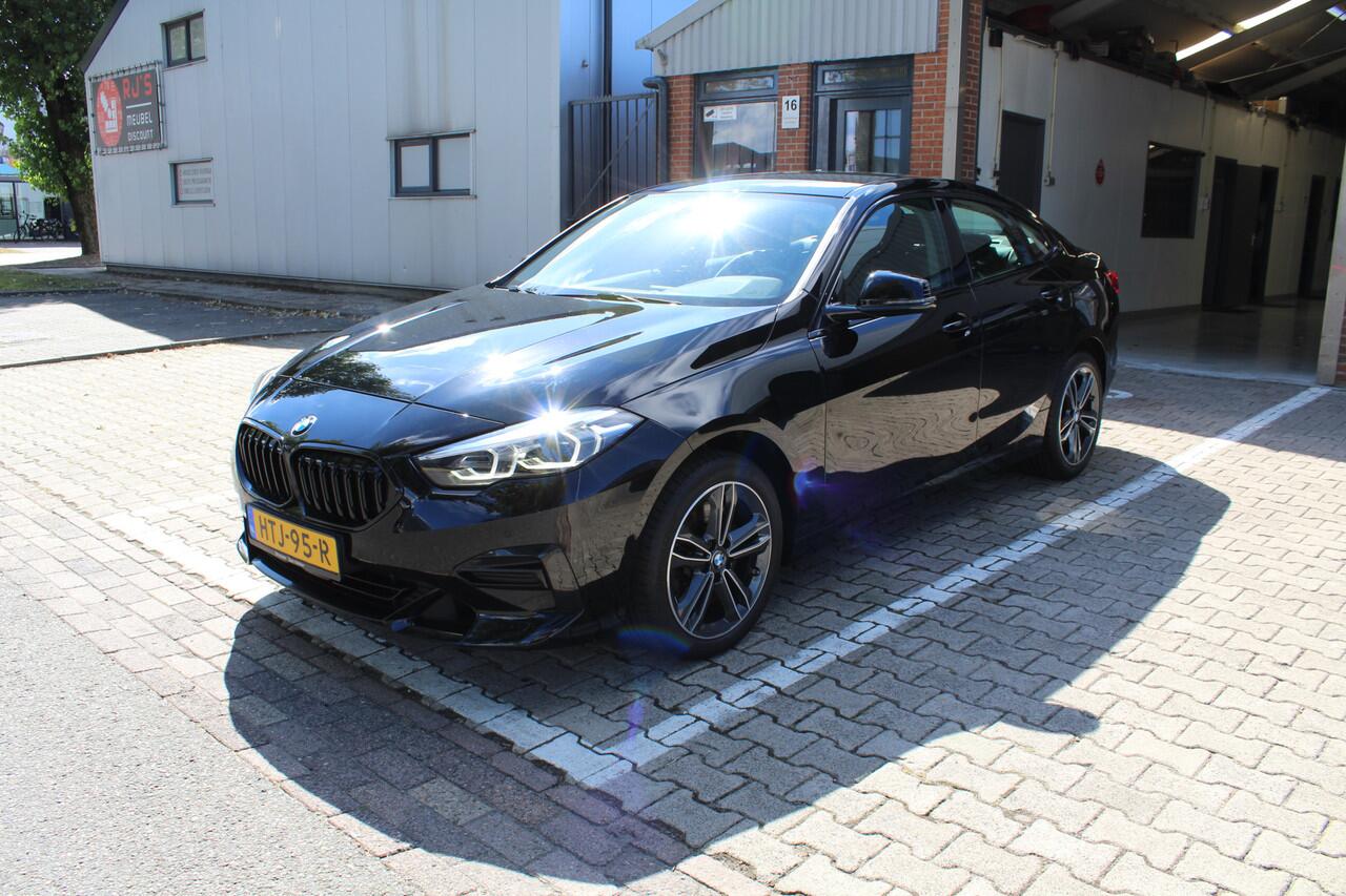 BMW 2-SERIE Gran Coupé 220I SPORT LINE GRAN COUPE AUTOMAAT