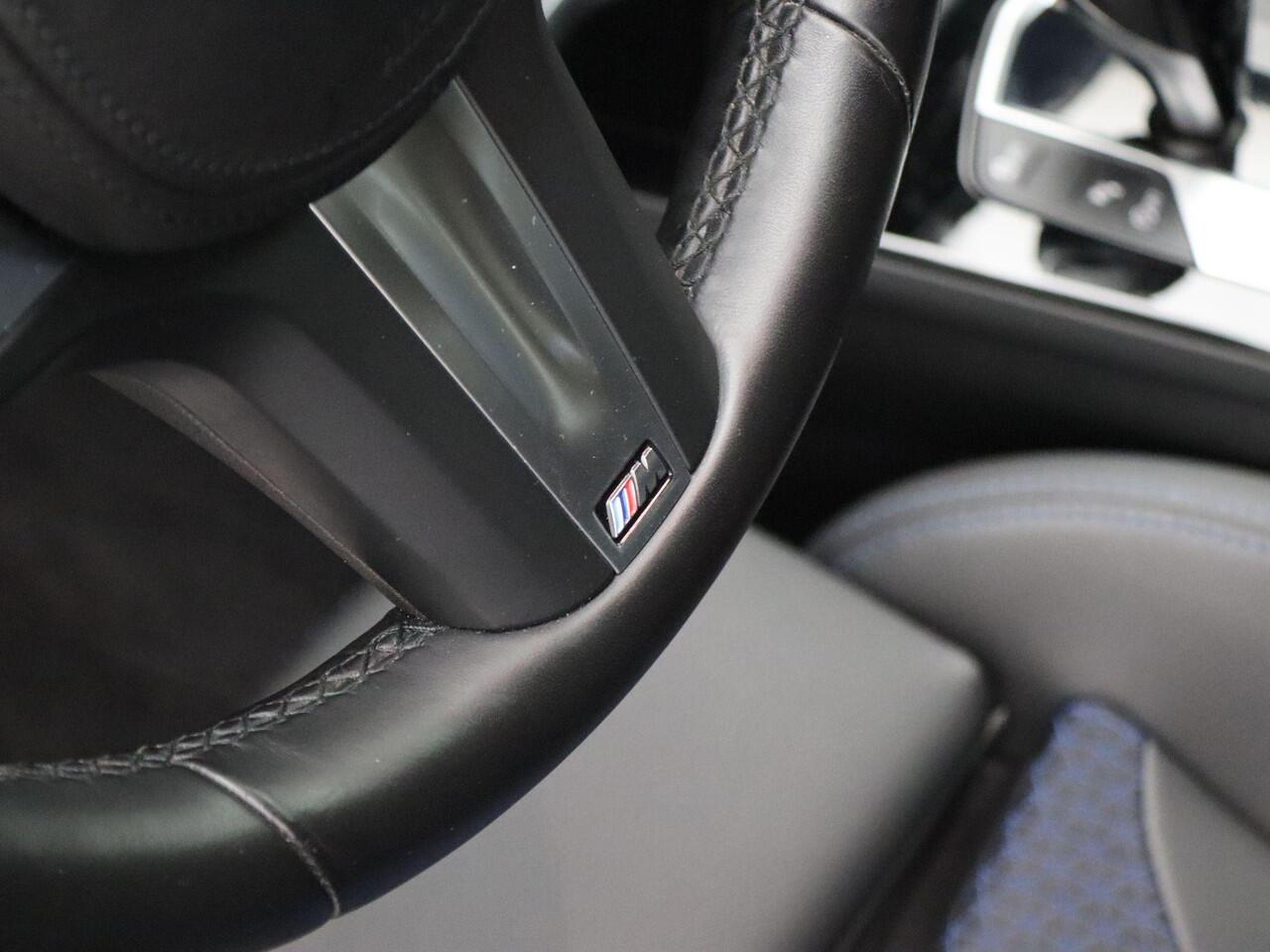 BMW 2-SERIE Gran Coupé 218i M Sportpakket | BMW Live Cockpit Professional | Sportstoelen | 18"