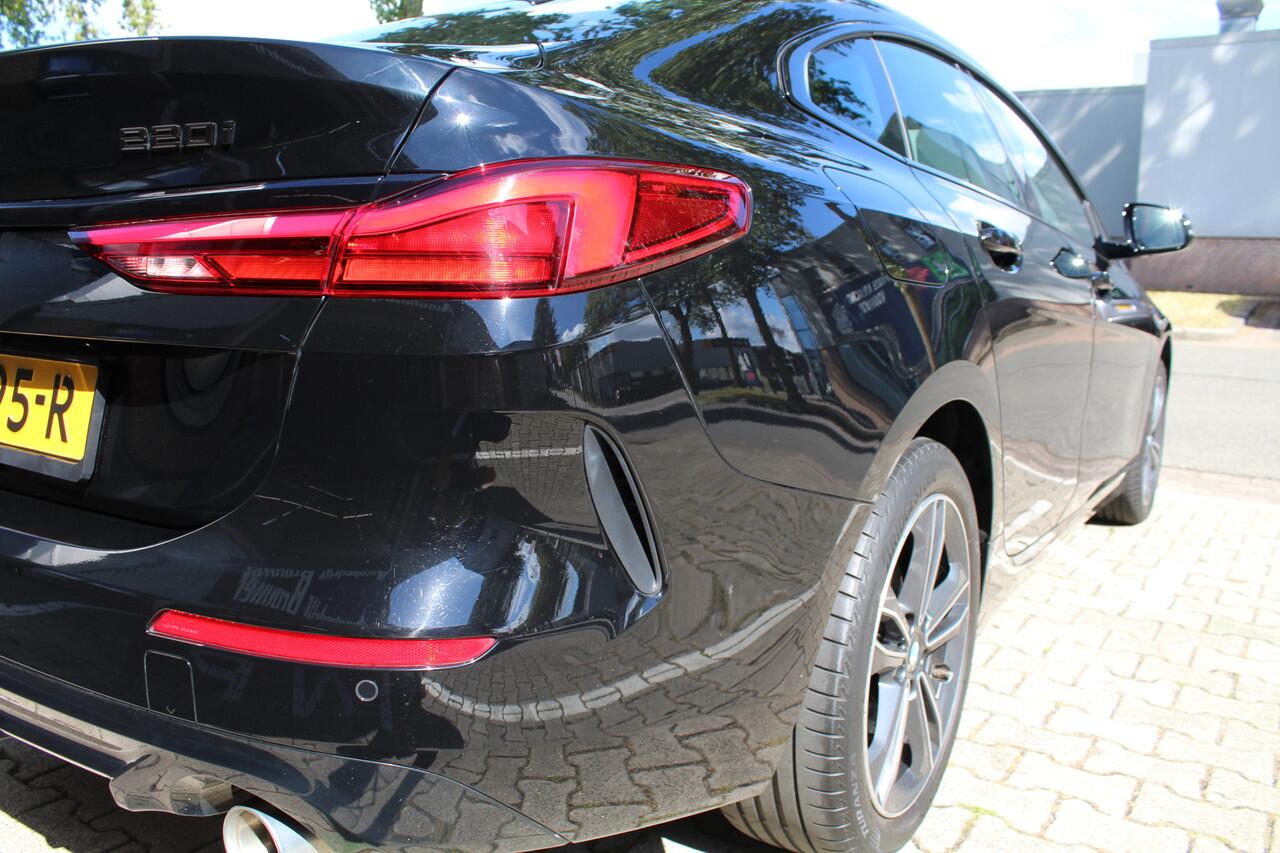 BMW 2-SERIE Gran Coupé 220I SPORT LINE GRAN COUPE AUTOMAAT